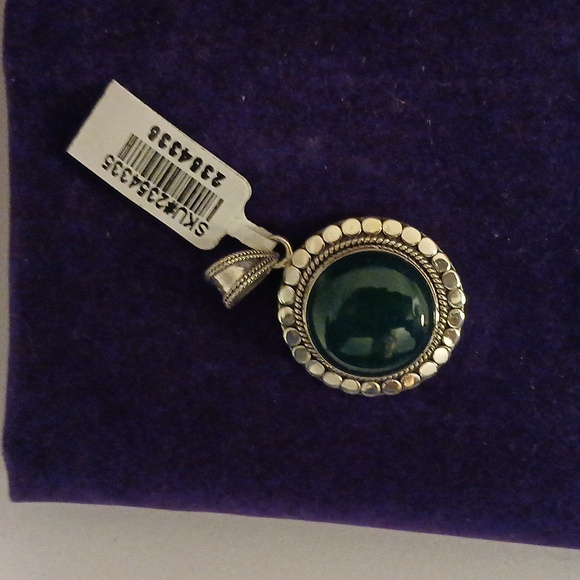 2354335-5. Unisex Bali Green Chalcedony 925 Sterling Silver - Picture 3 of 3